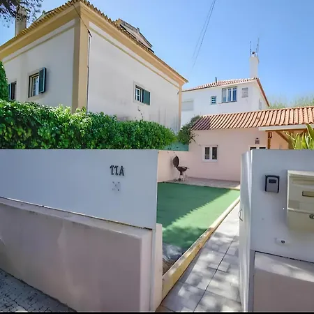 Apartamento Casinha Da - 5 Min From The Parede
